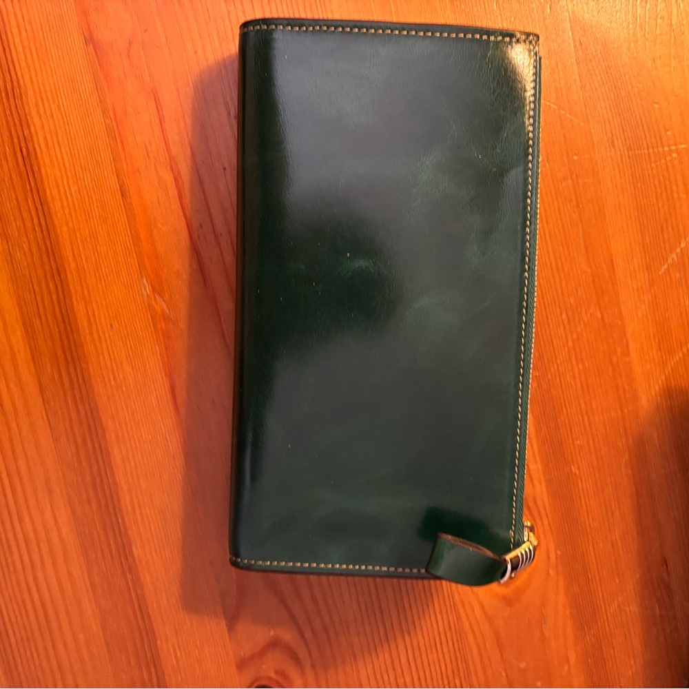 Green Women's Wallet - Picture 4 of 4